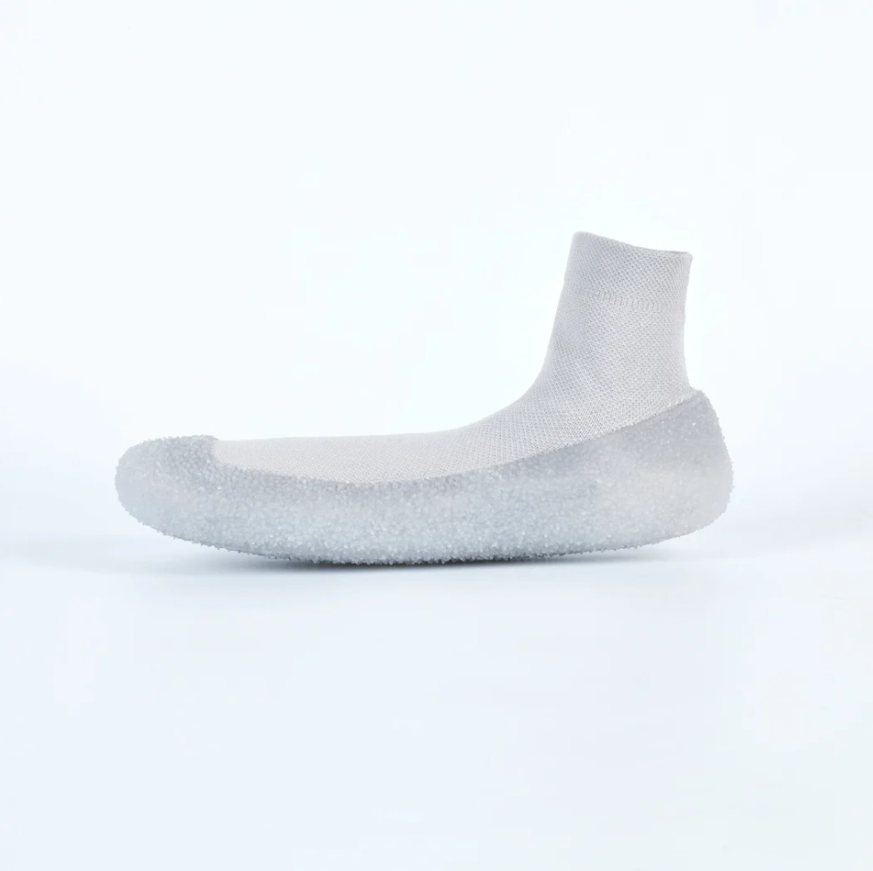 Socktrax™– framtiden börjar under dina fötter 🧠👟 Sommarkampanj – steget in i sommaren!